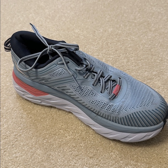 Hoka One One Woman’s Bondi 7 Athletic Running Shoes - Harbor mist/white size 9